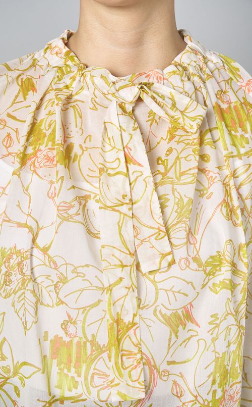 リーフプリントリボンブラウス