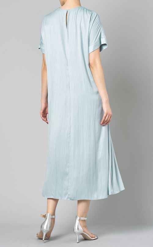 ポリエステルハーフスリーブワンピース