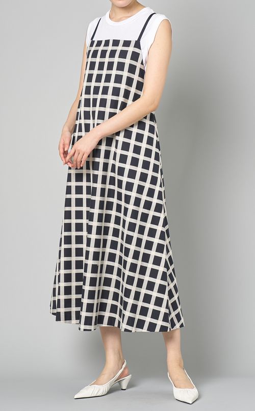 ドビーチェックスリーブレスワンピース
