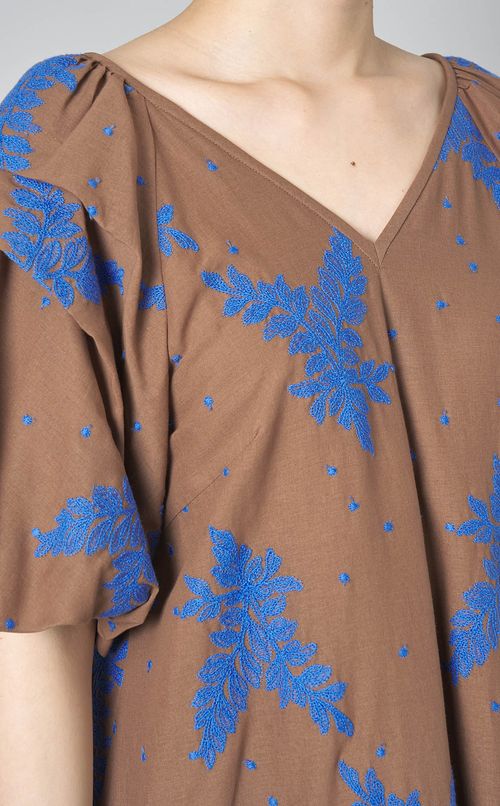 リーフエンブロイダリーコットンドレス