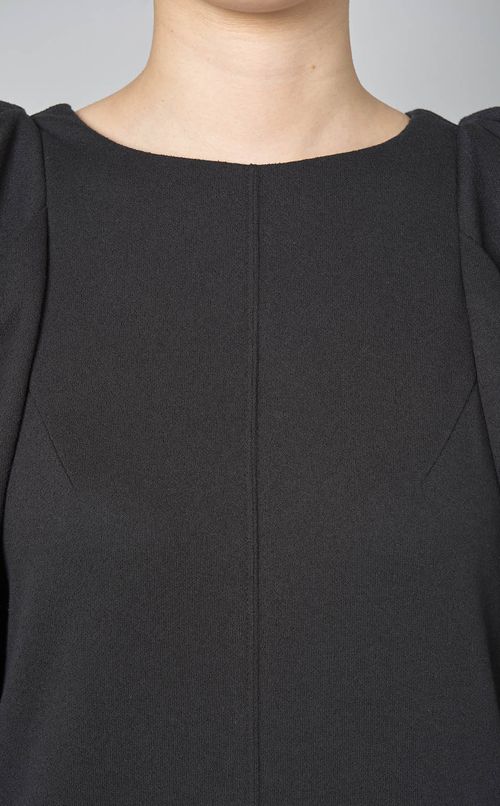 タックスリーブカットワンピース