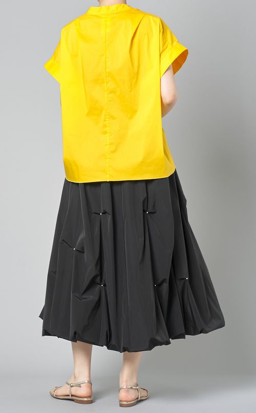 ポプリンストレッチフリルネックシャツ