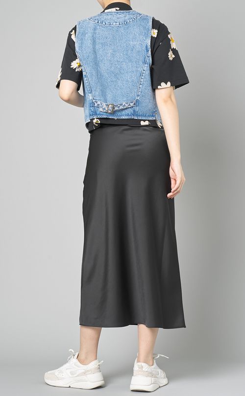 ウォッシュドデニムベスト