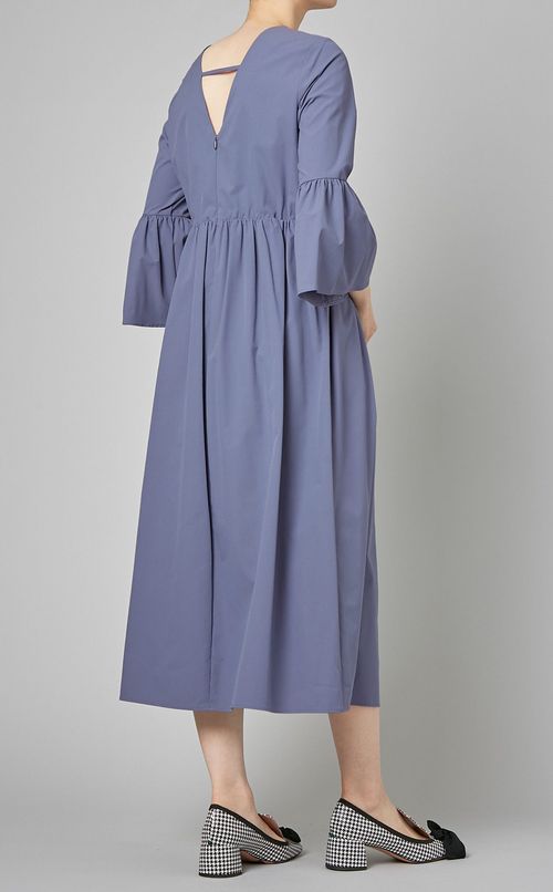 バックVフレアスリーブワンピース