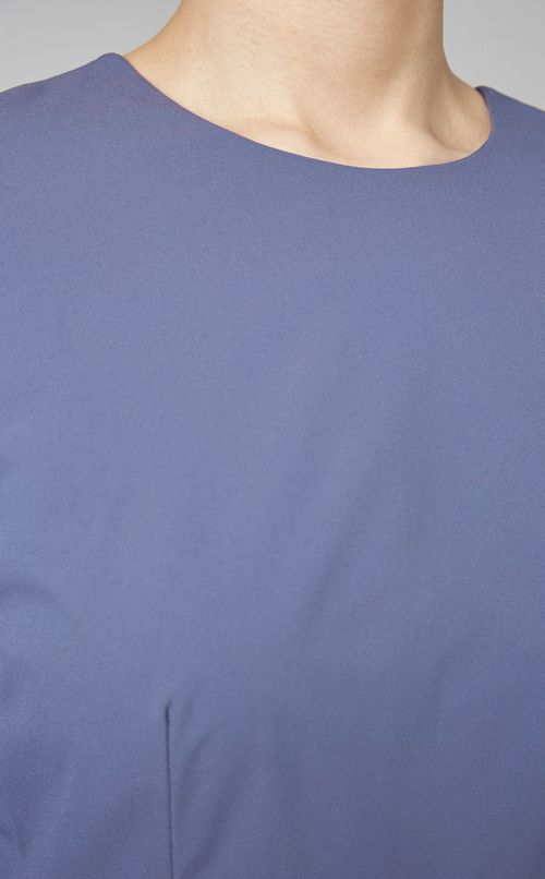 バックVフレアスリーブワンピース