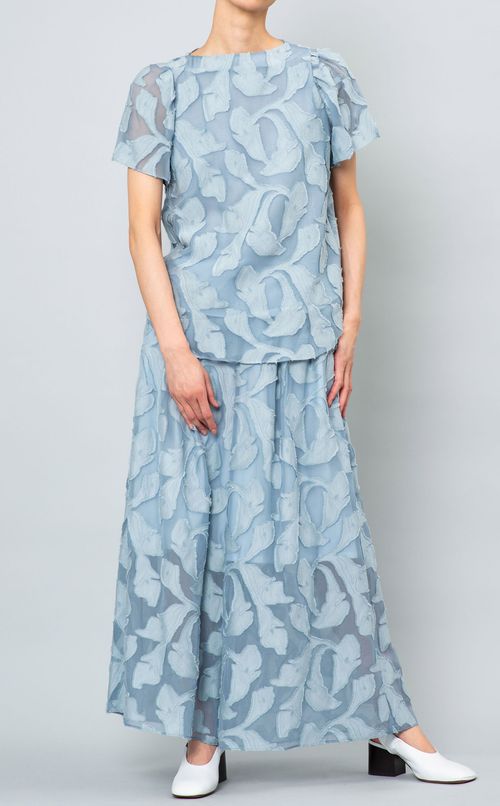 カットジャカードブラウス