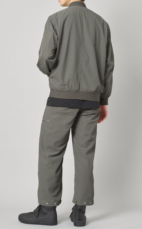 ナイロンツイルMA-1ブルゾン