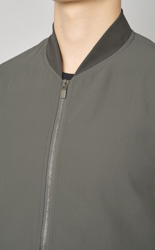 ナイロンツイルMA-1ブルゾン