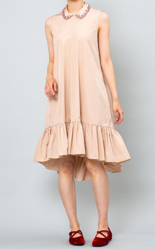 ビジュー付ギャザーワンピース