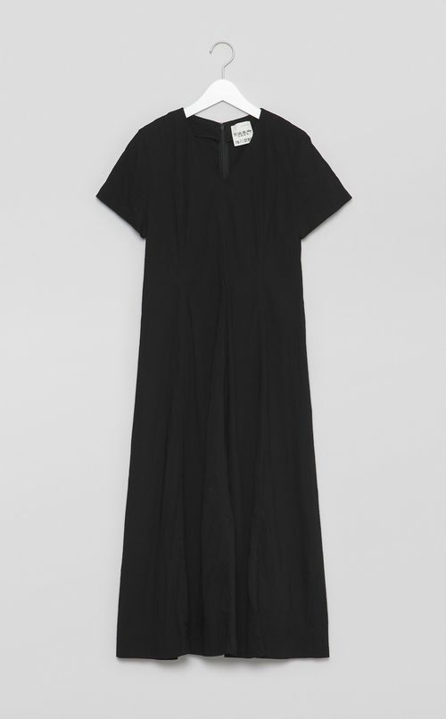 【reADdress】Vネックフレアワンピース