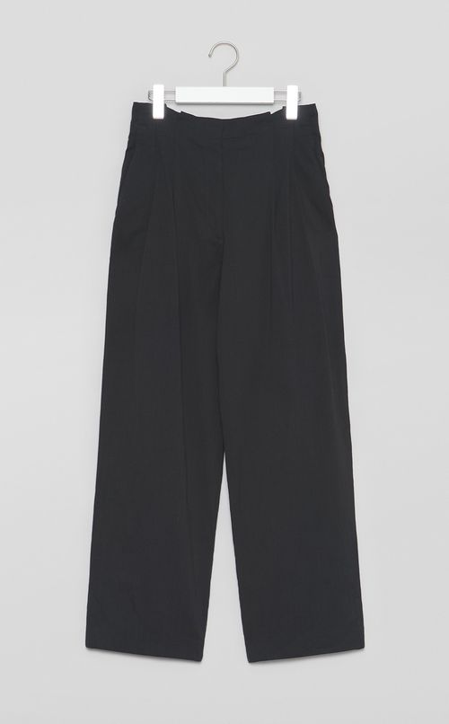 【reADdress】ウール混ストレッチ裾絞りパンツ