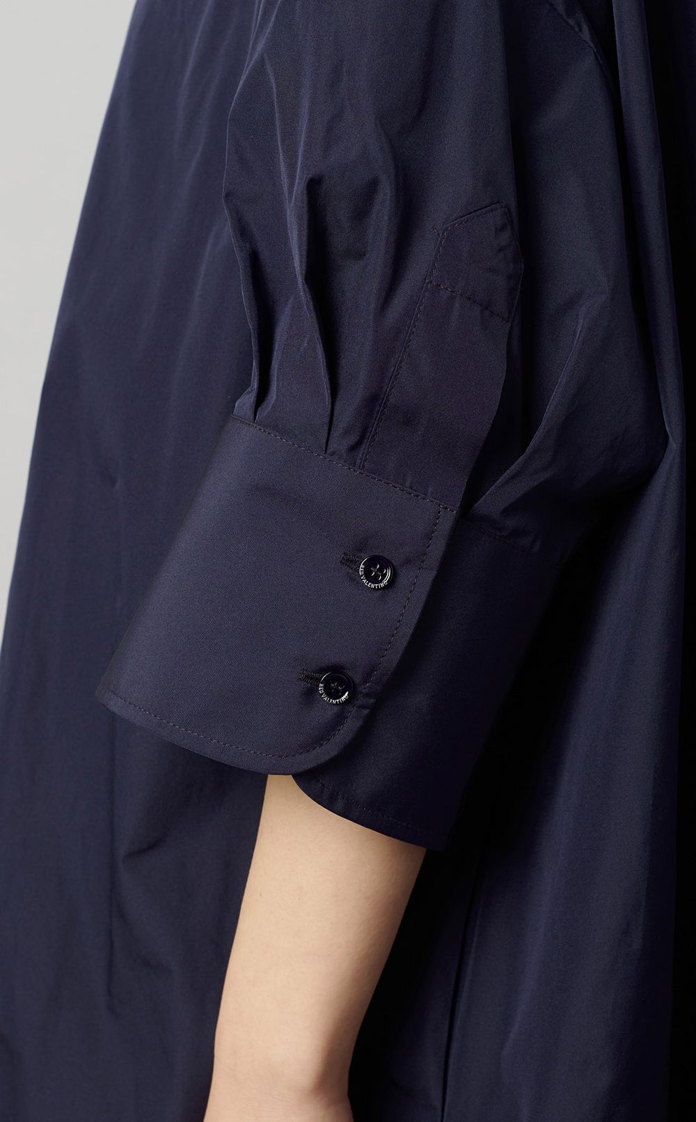 ギャザーフレアシャツワンピース