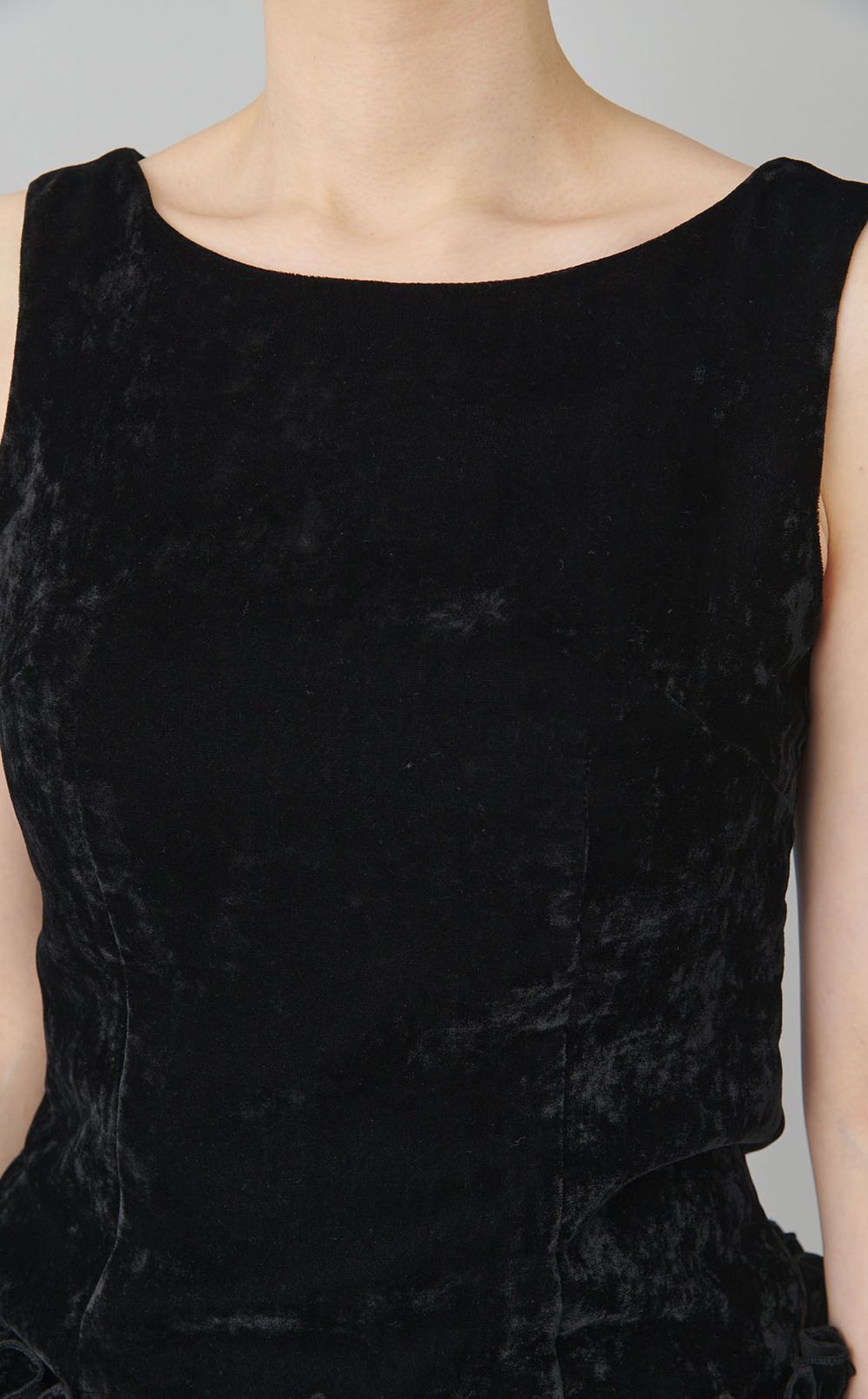 【roop】ベロアキャミソール