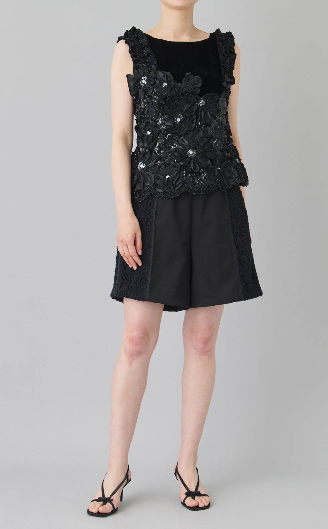 Chika Kawaguchi｜【roop】スパンコールキャミソールビスチェ