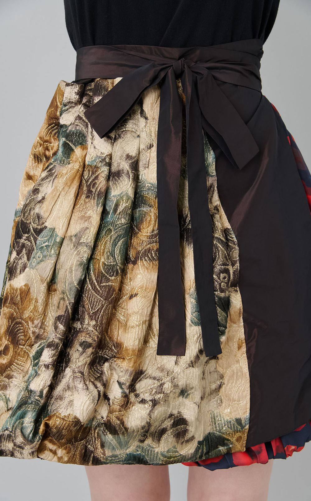 【roop】フラワーラップスカート