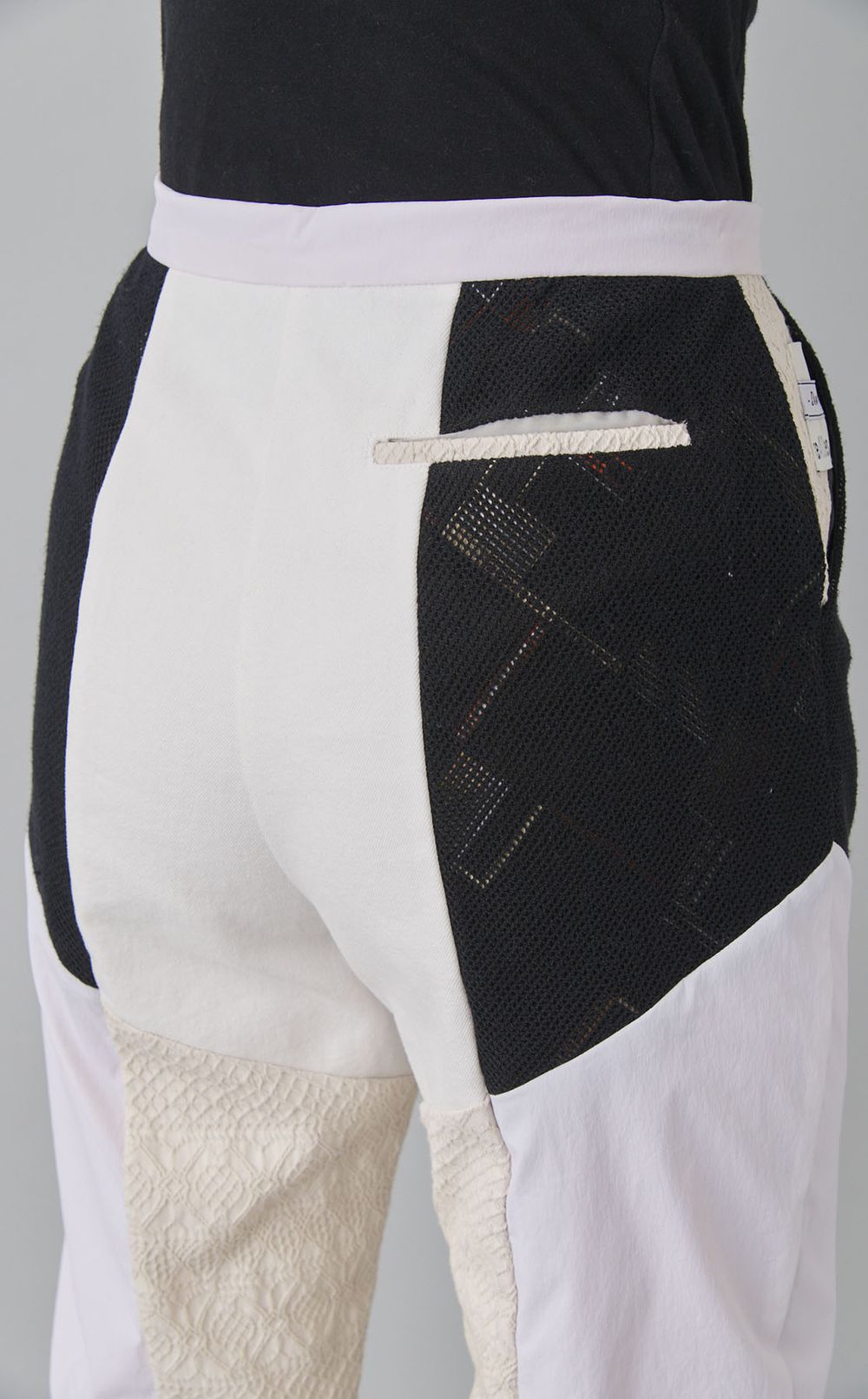 【roop】モダンバリエーションパンツ