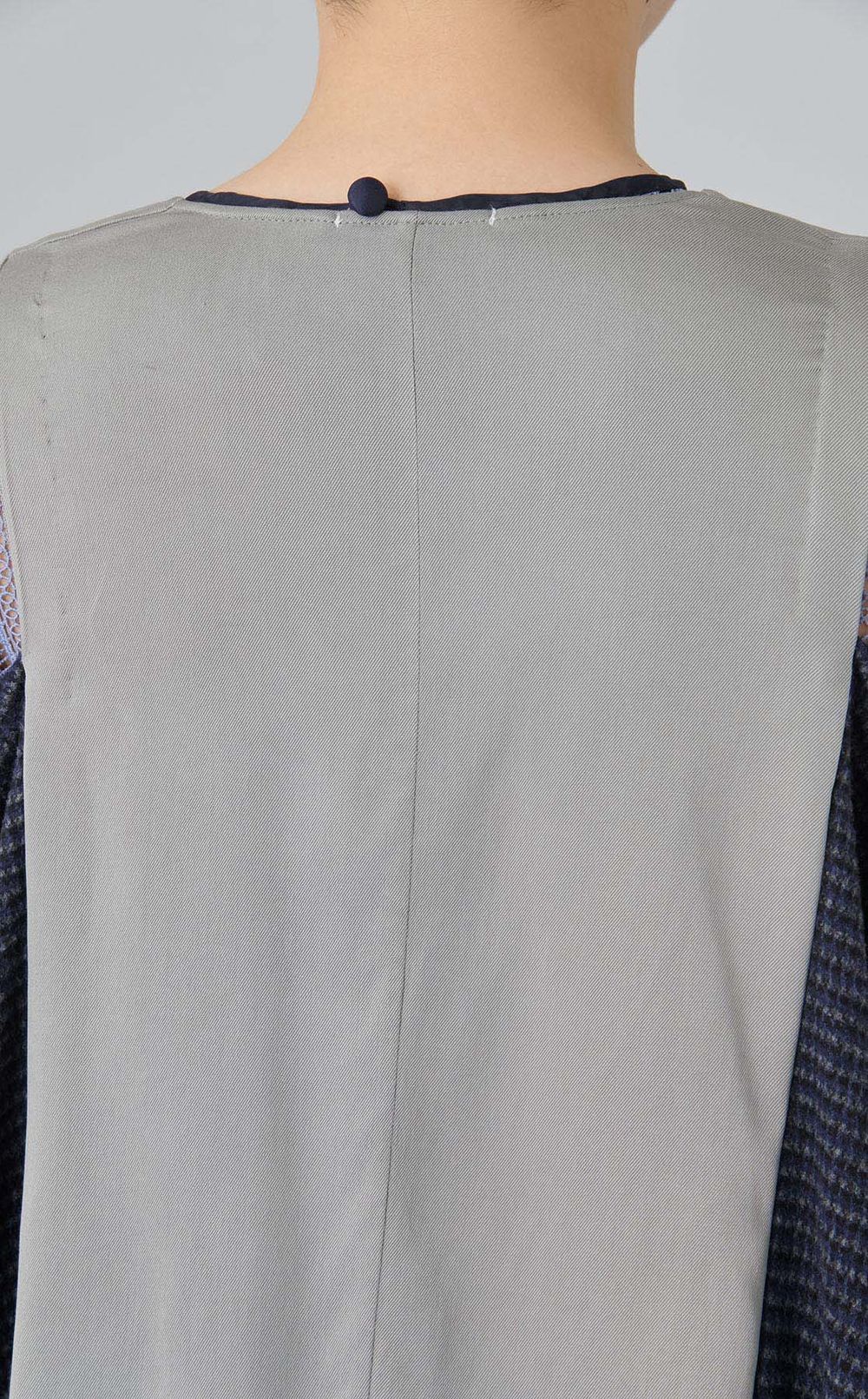 【roop】ノーカラーアームレスニットカーデ