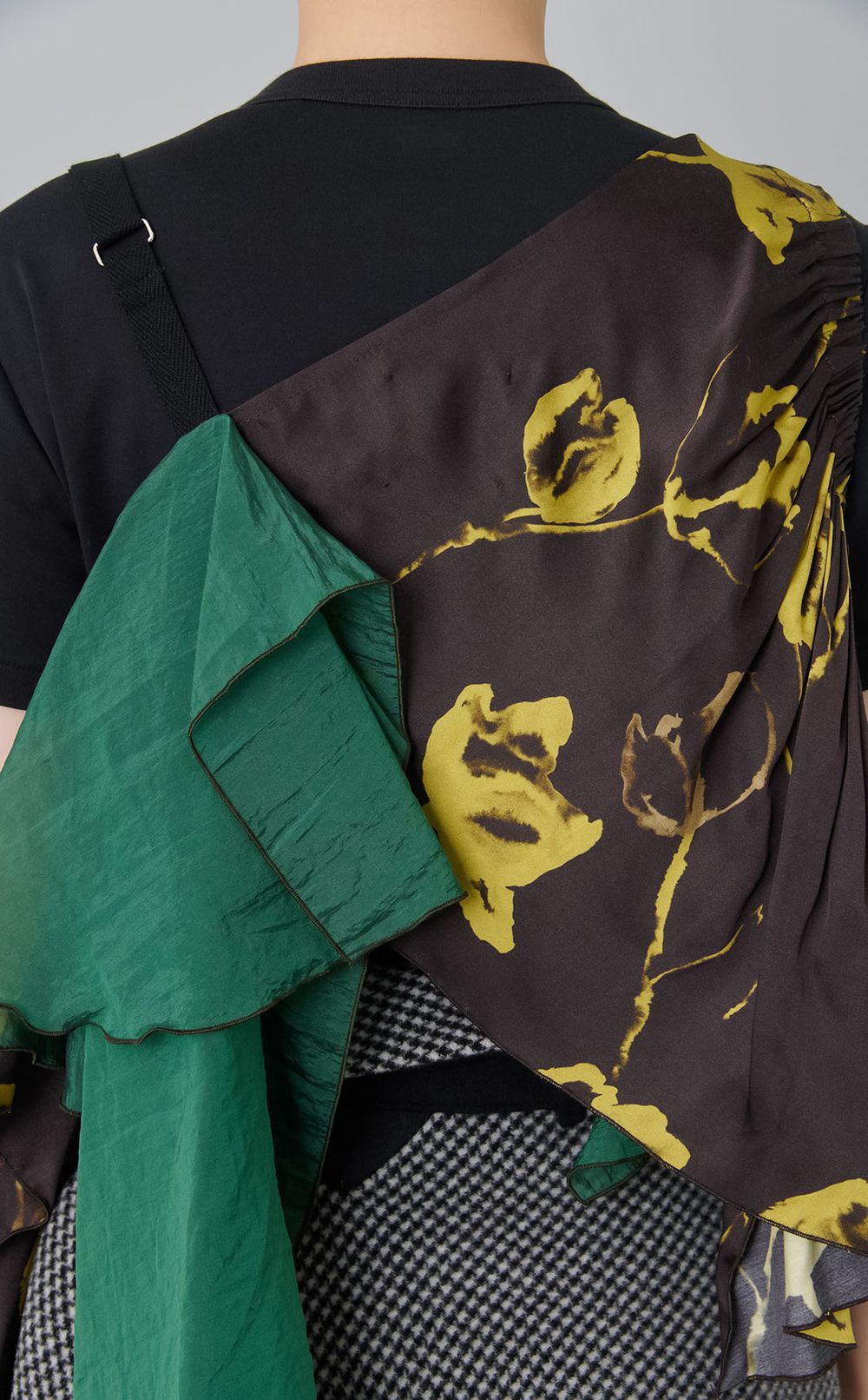 【roop】アシンメトリーキャミブラウス