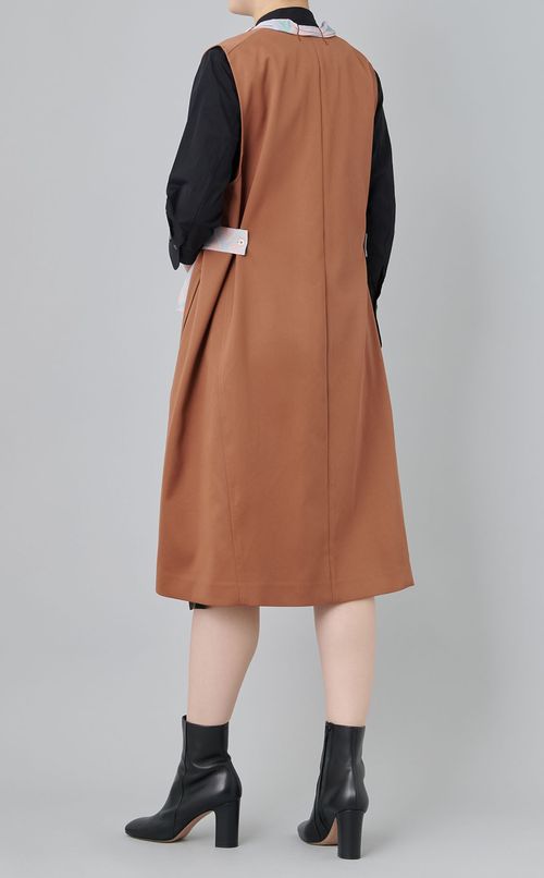 【roop】Adapt スリーブレスコート