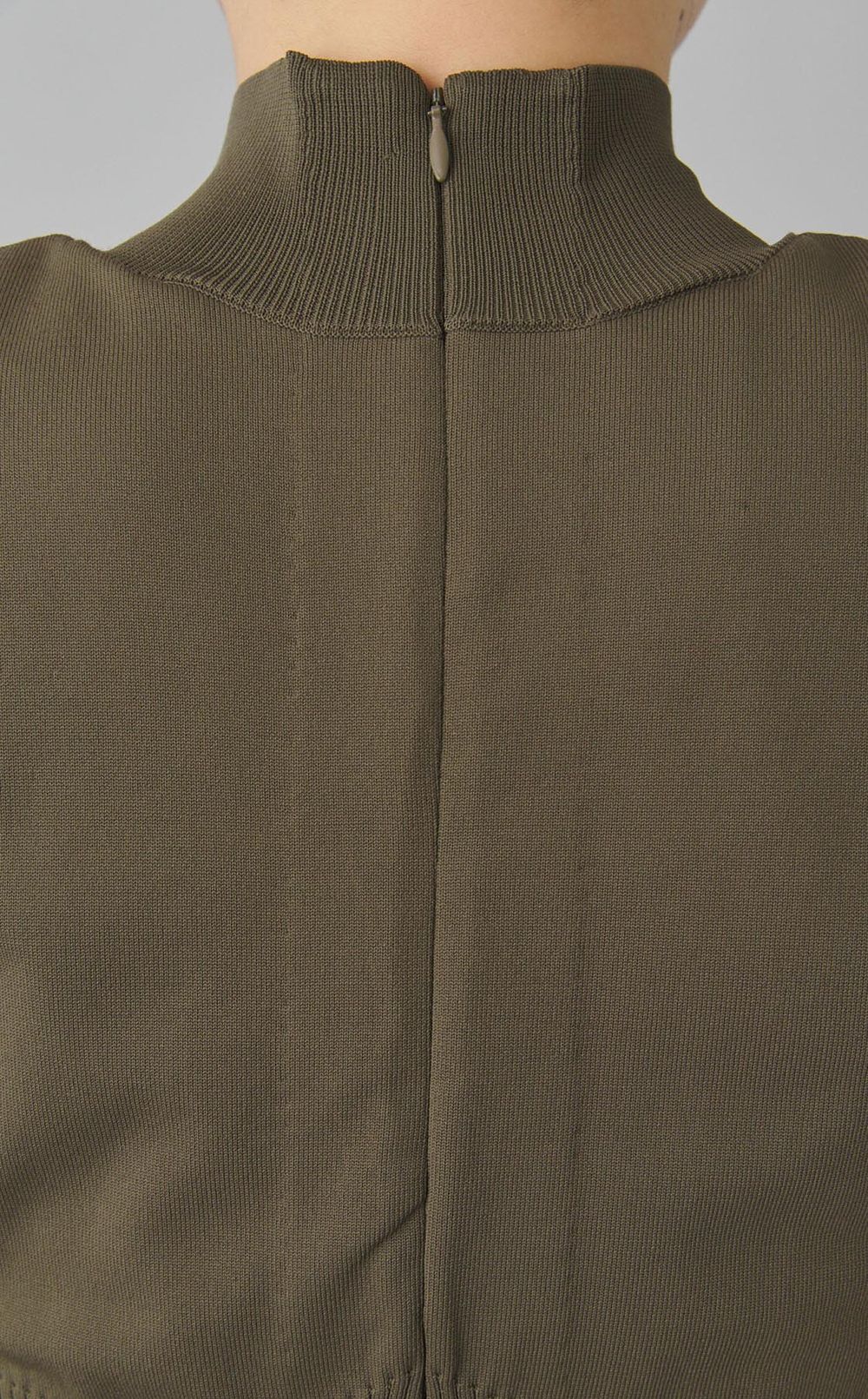 【roop】Adapt ニットミニマムトップス