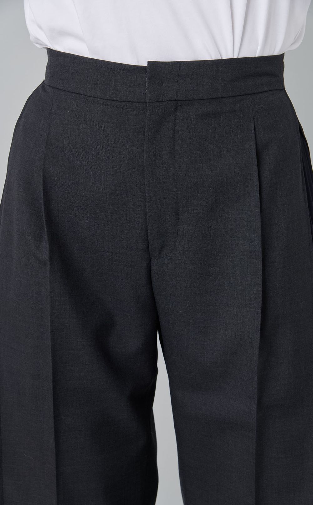 【roop】サイドプリーツパンツ