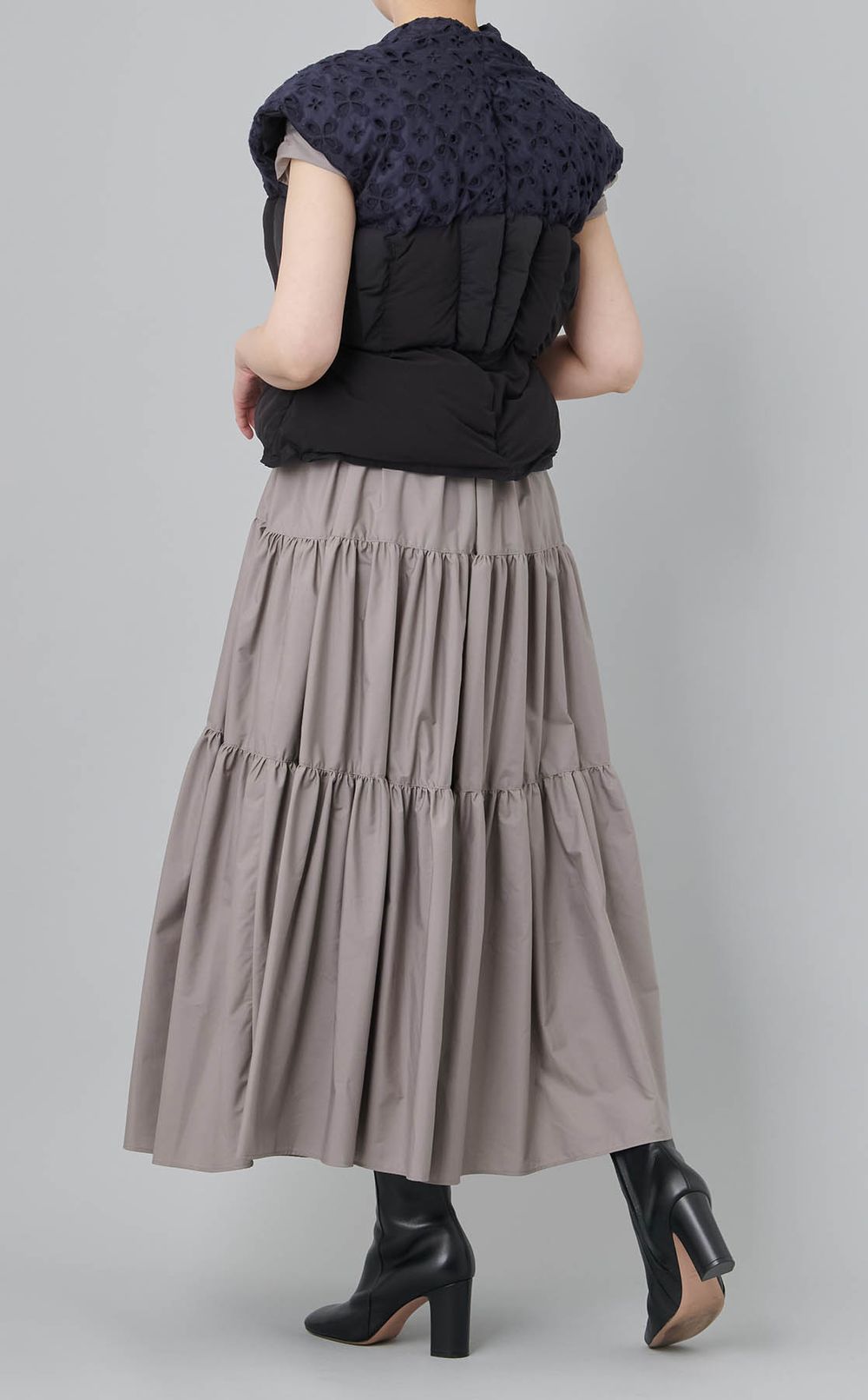 【roop】ヘリテージ ブロッサム パファー ベスト