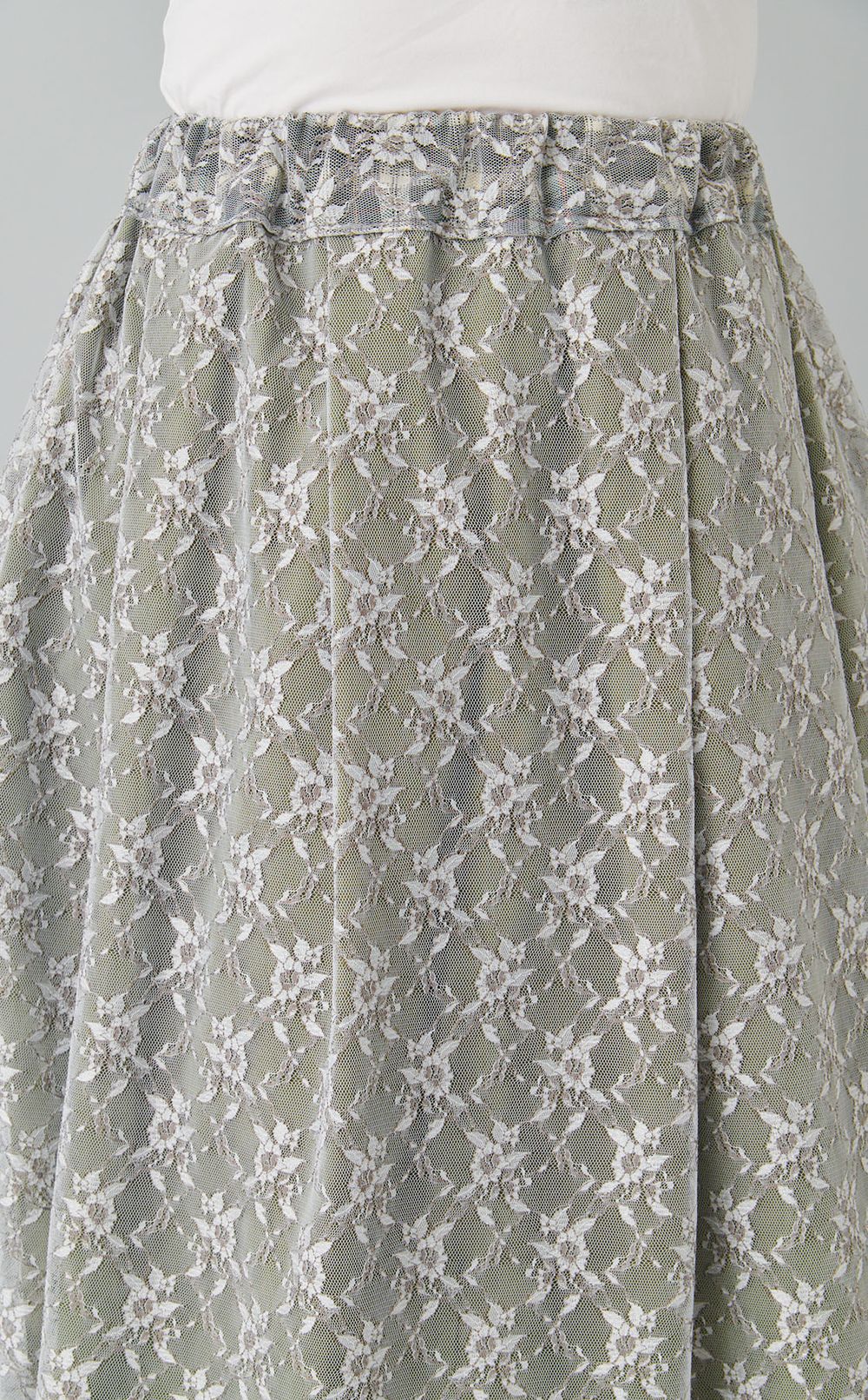 【roop】花柄スカート