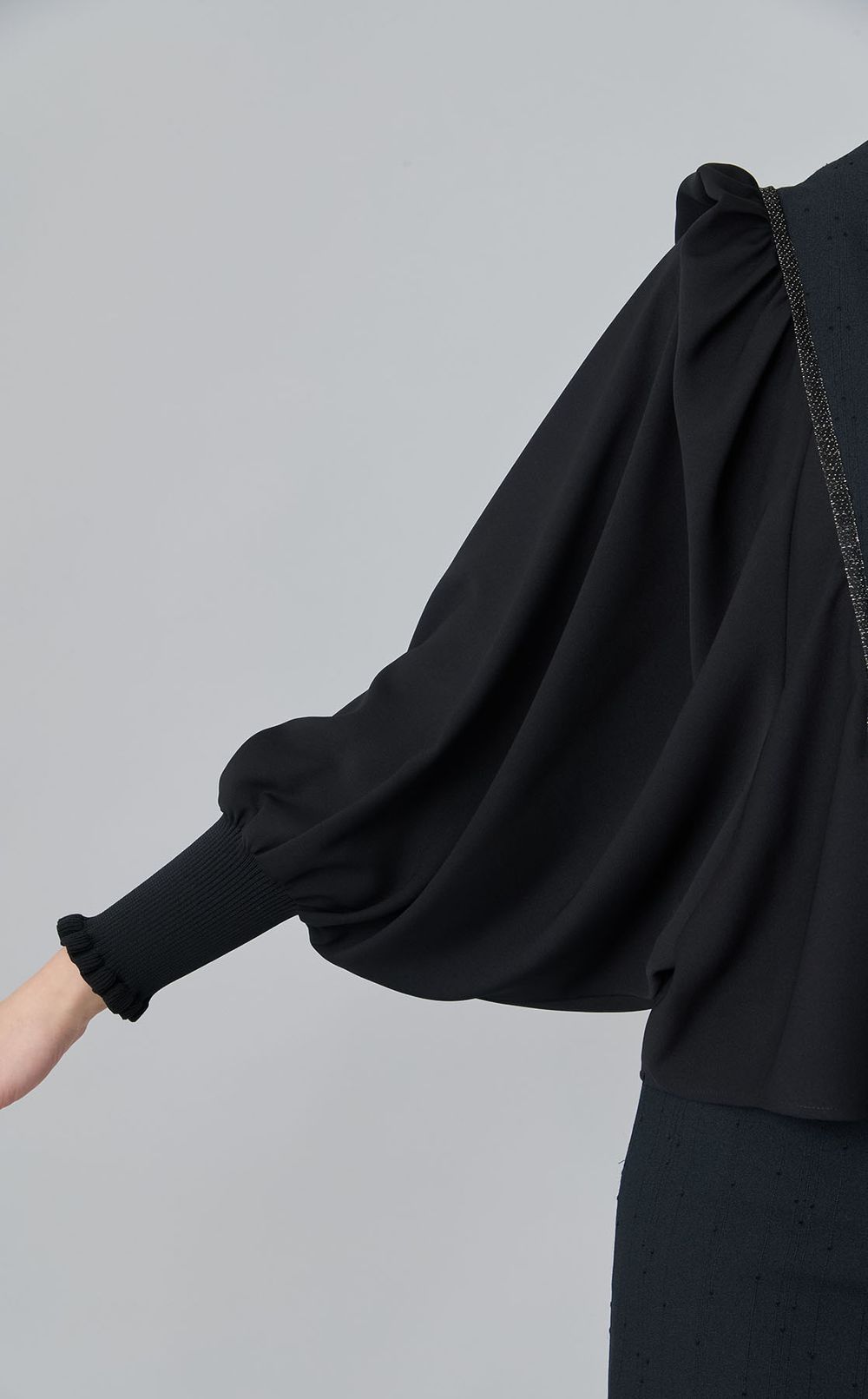 【roop】ドルマンスリーブブラウス