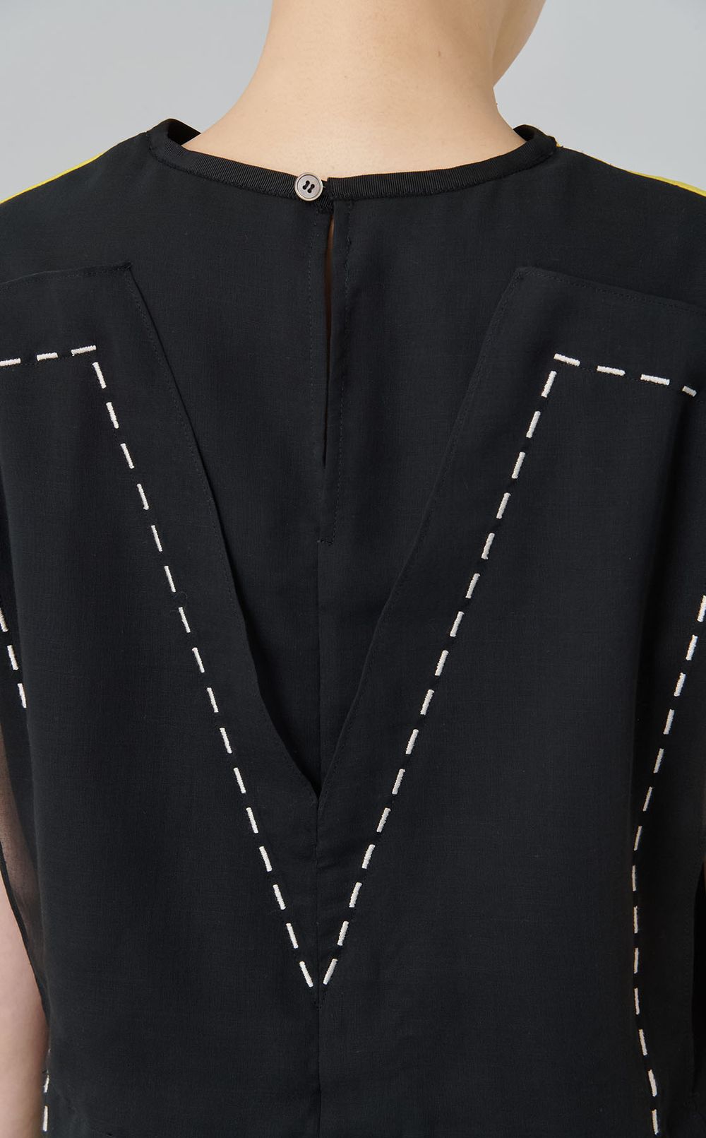 【roop】前後ろ切り替えプルオーバー