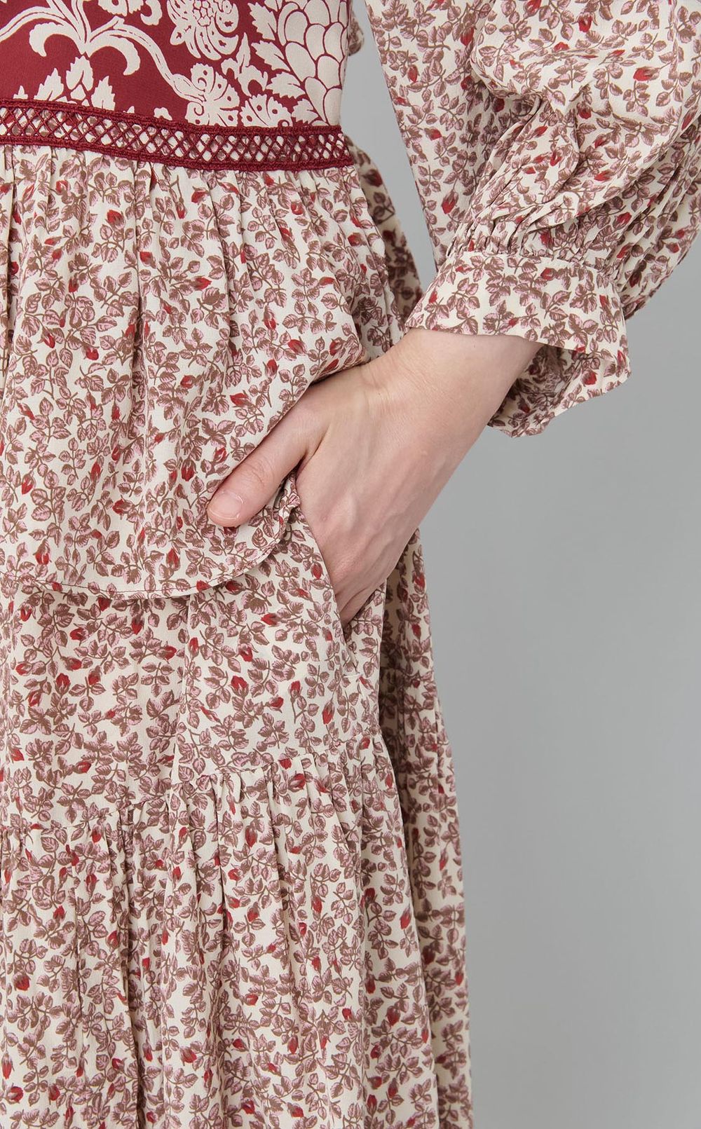 【roop】フラワーガーデンドレス