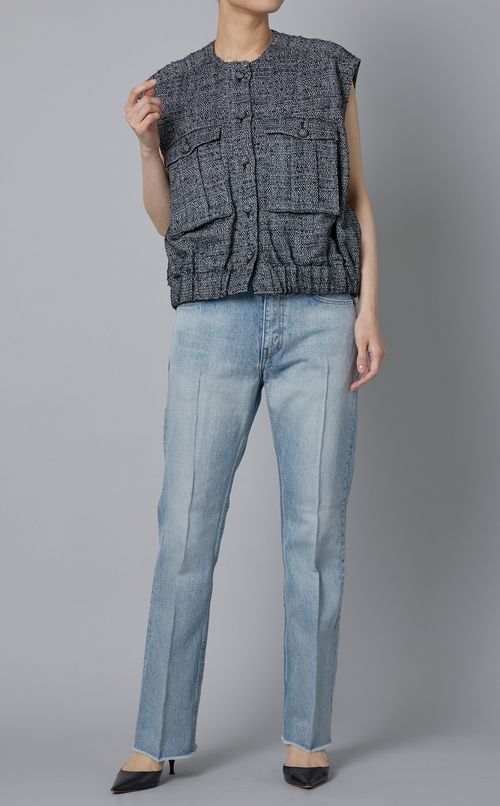 センタープリーツフレアデニムパンツ