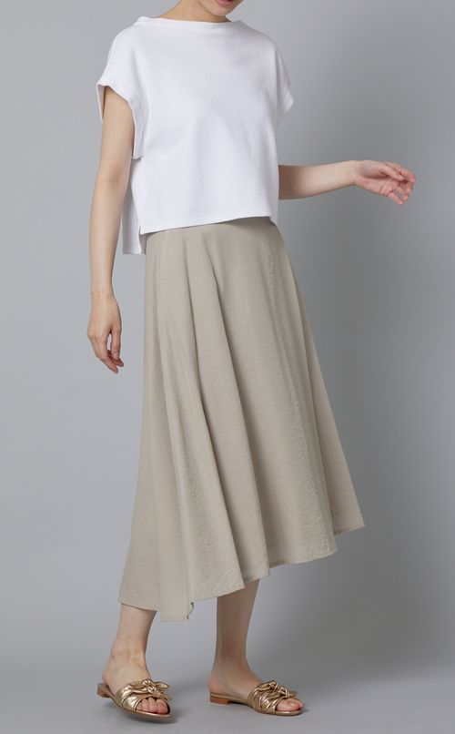 アシンメトリーフレアスカート