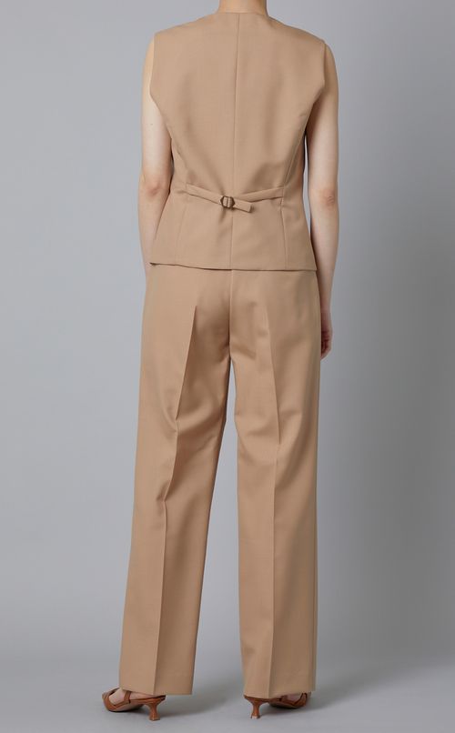 コンパクトショートベスト