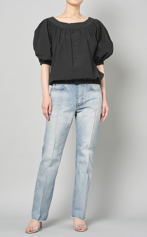 ラウンドネックギャザーブラウス