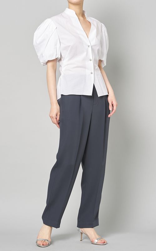 テーパードセンタープレスパンツ