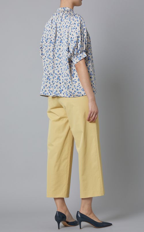 ボリュームギャザーブラウス