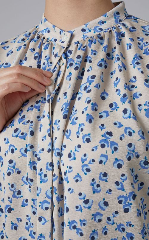 ボリュームギャザーブラウス