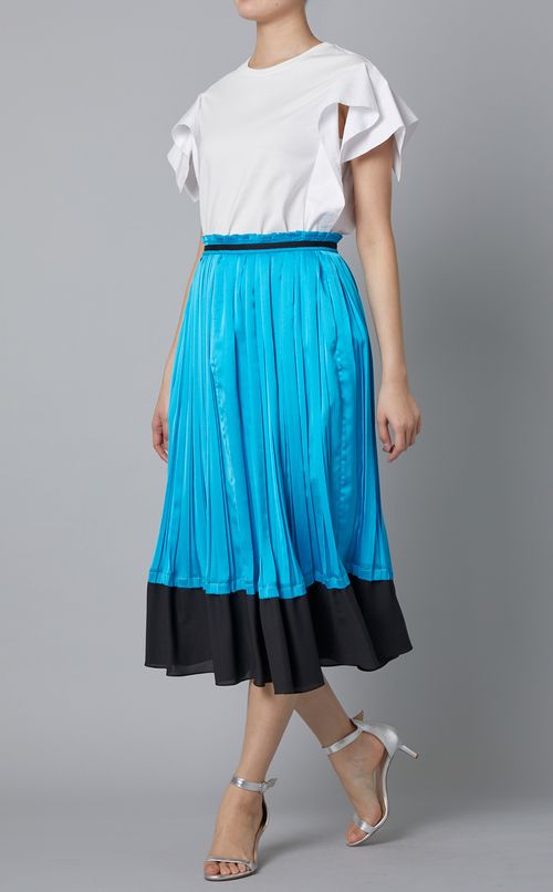 サテンプリーツミディスカート