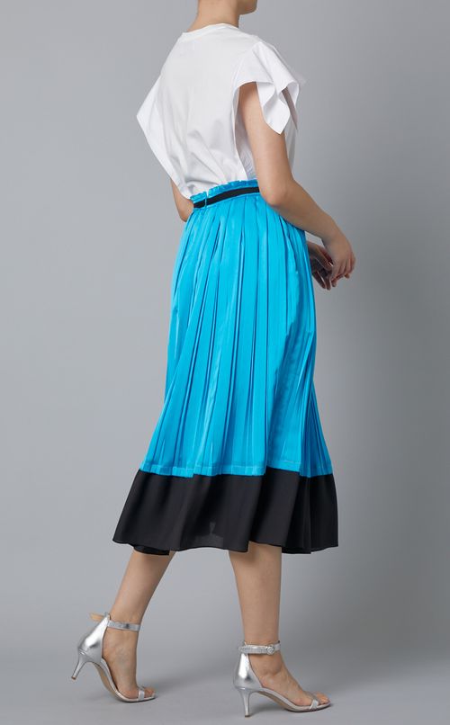 サテンプリーツミディスカート