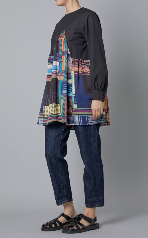 チェックスタープリントブラウス