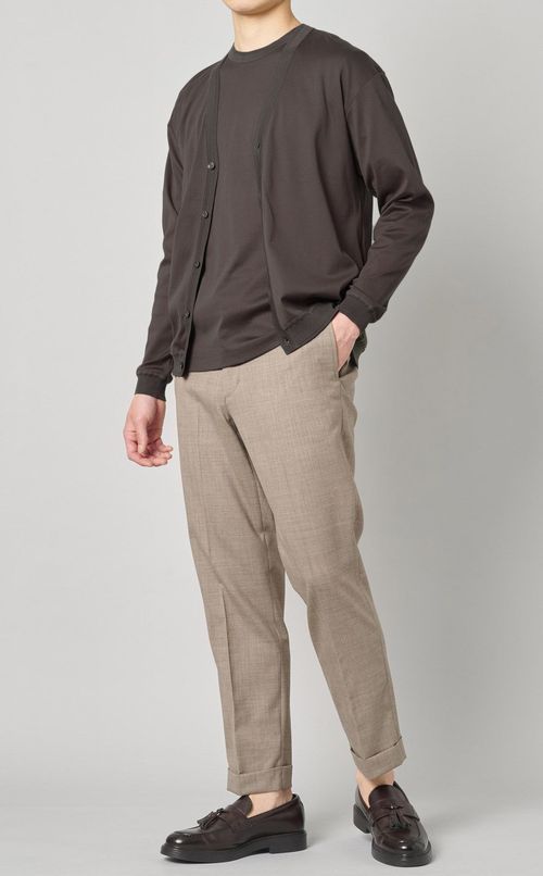 Vネックカーディガン