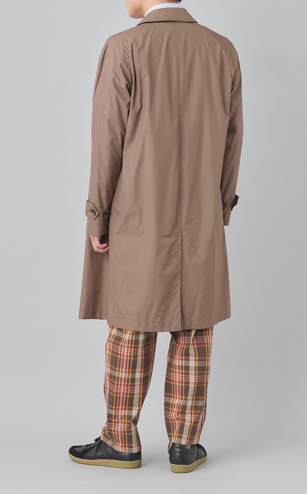 ポリエステルバルカラーコート