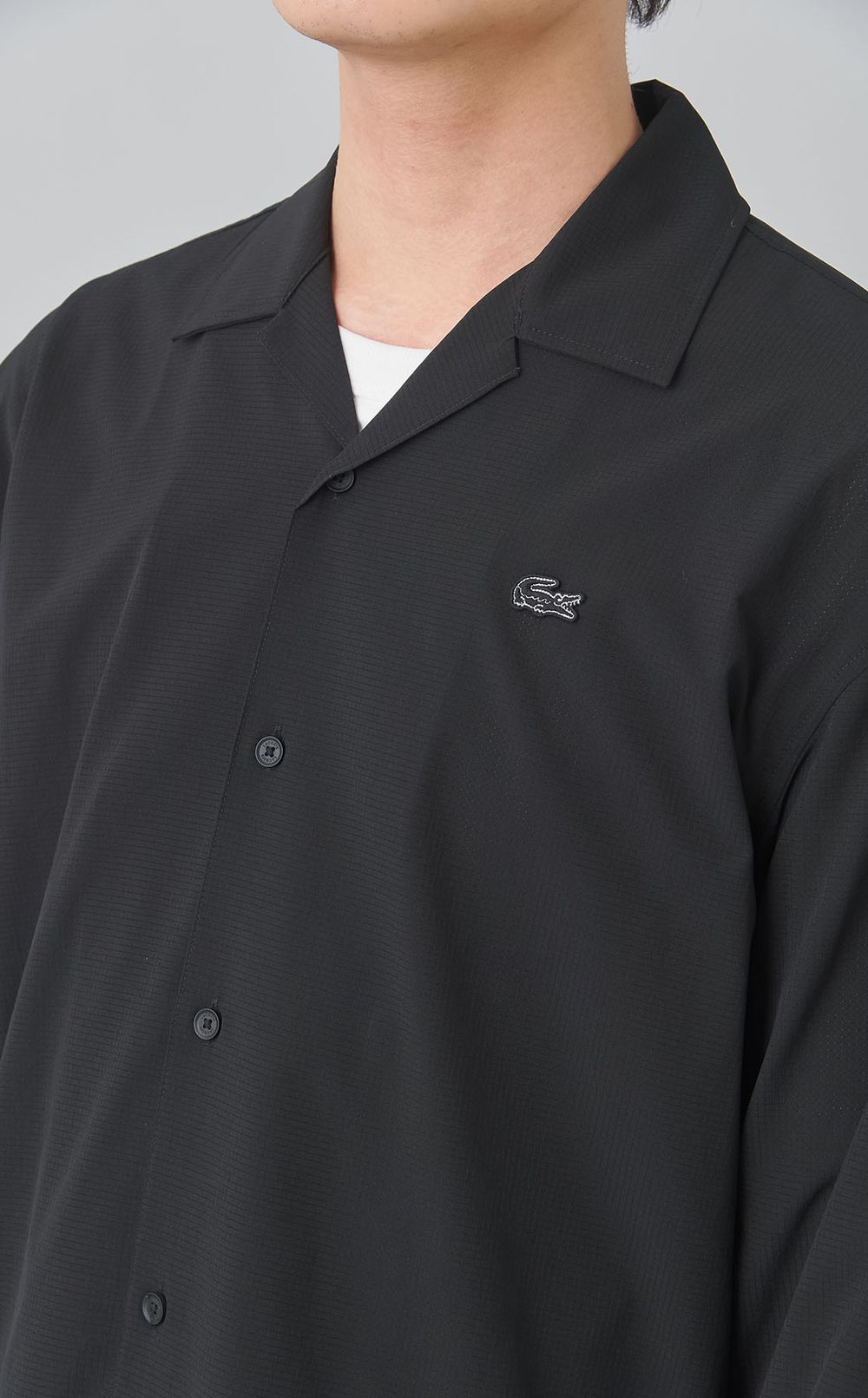 オープンカラーシャツ