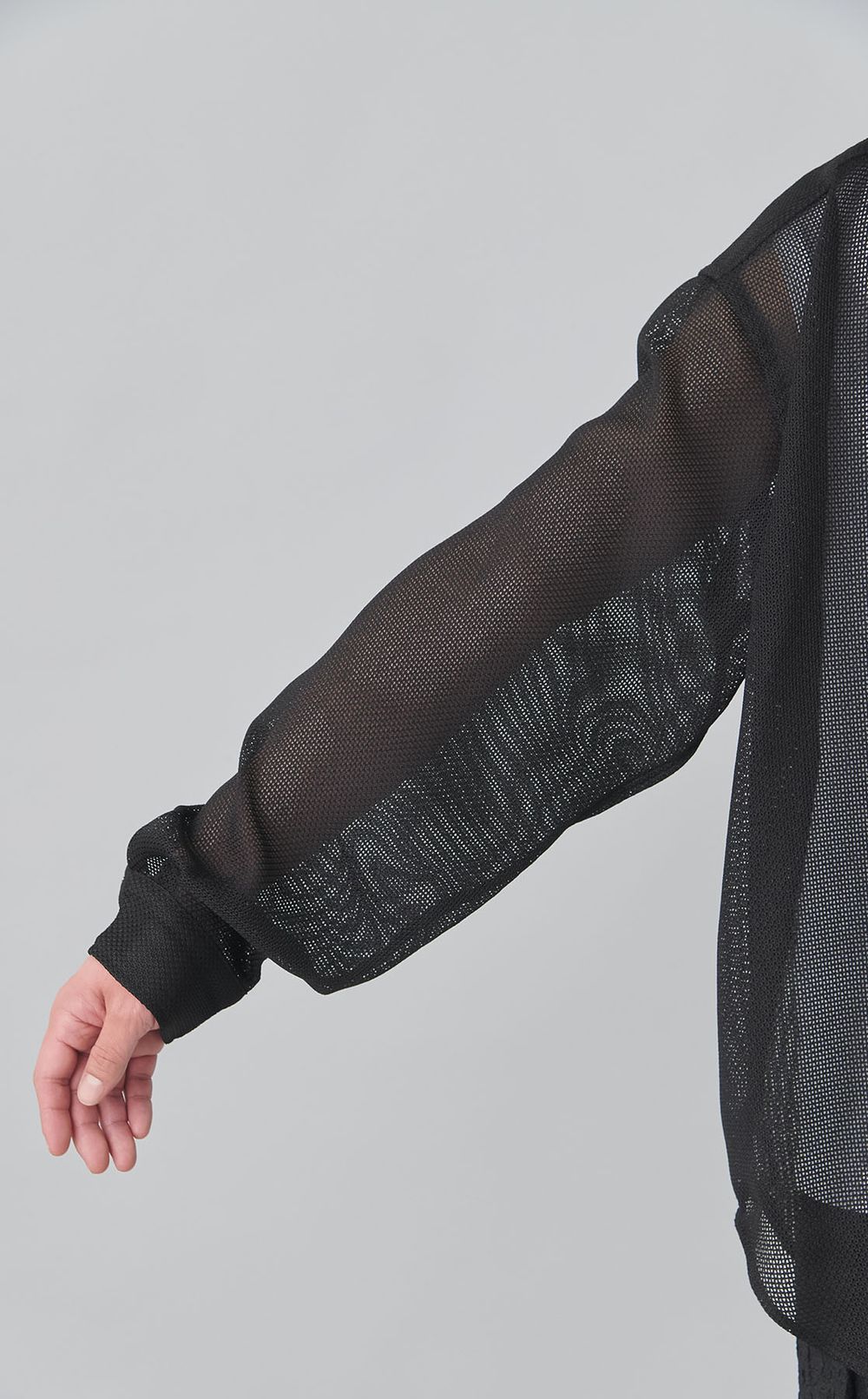 メッシュロングスリーブシャツ