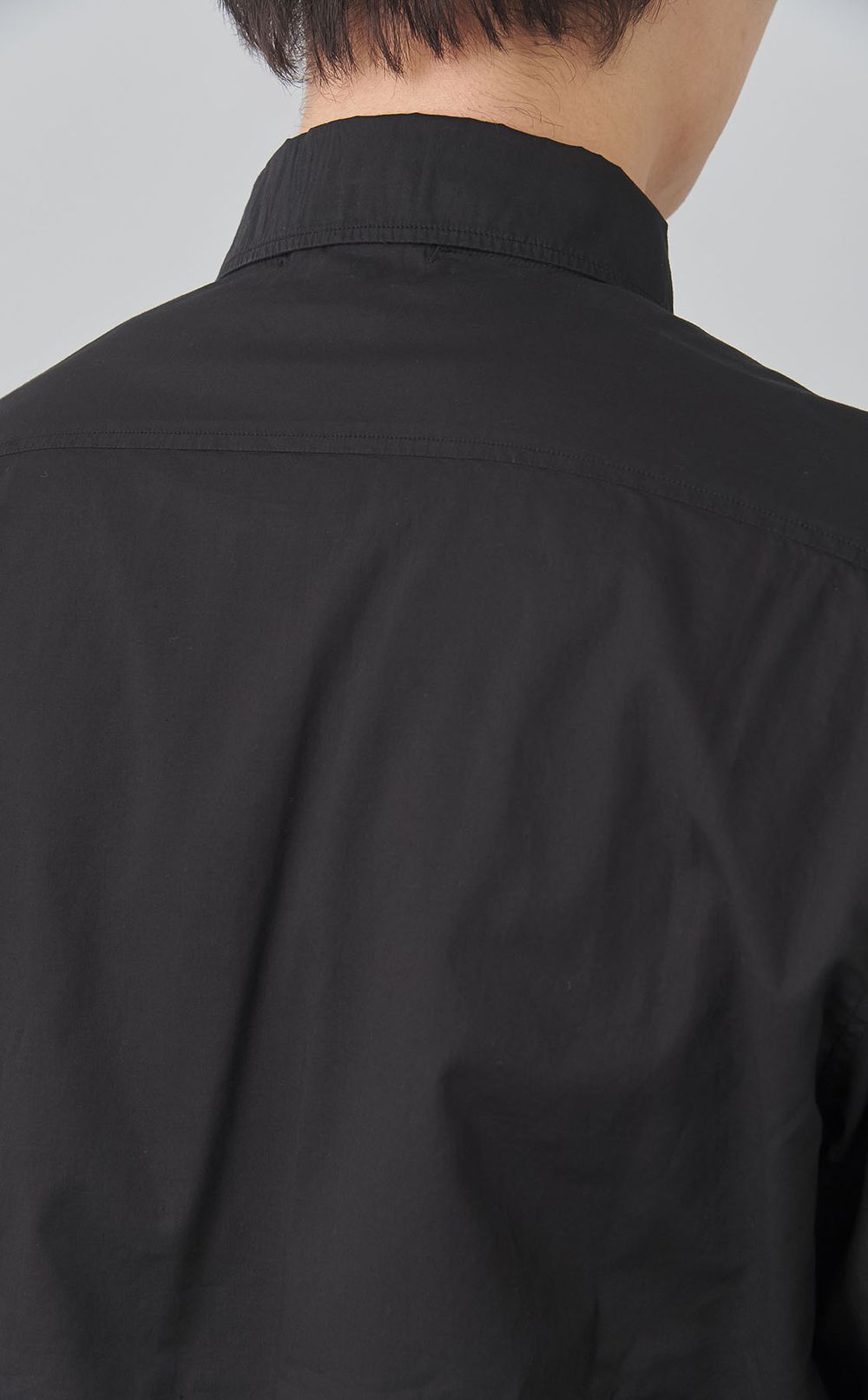 レギュラーカラーライトシャツ