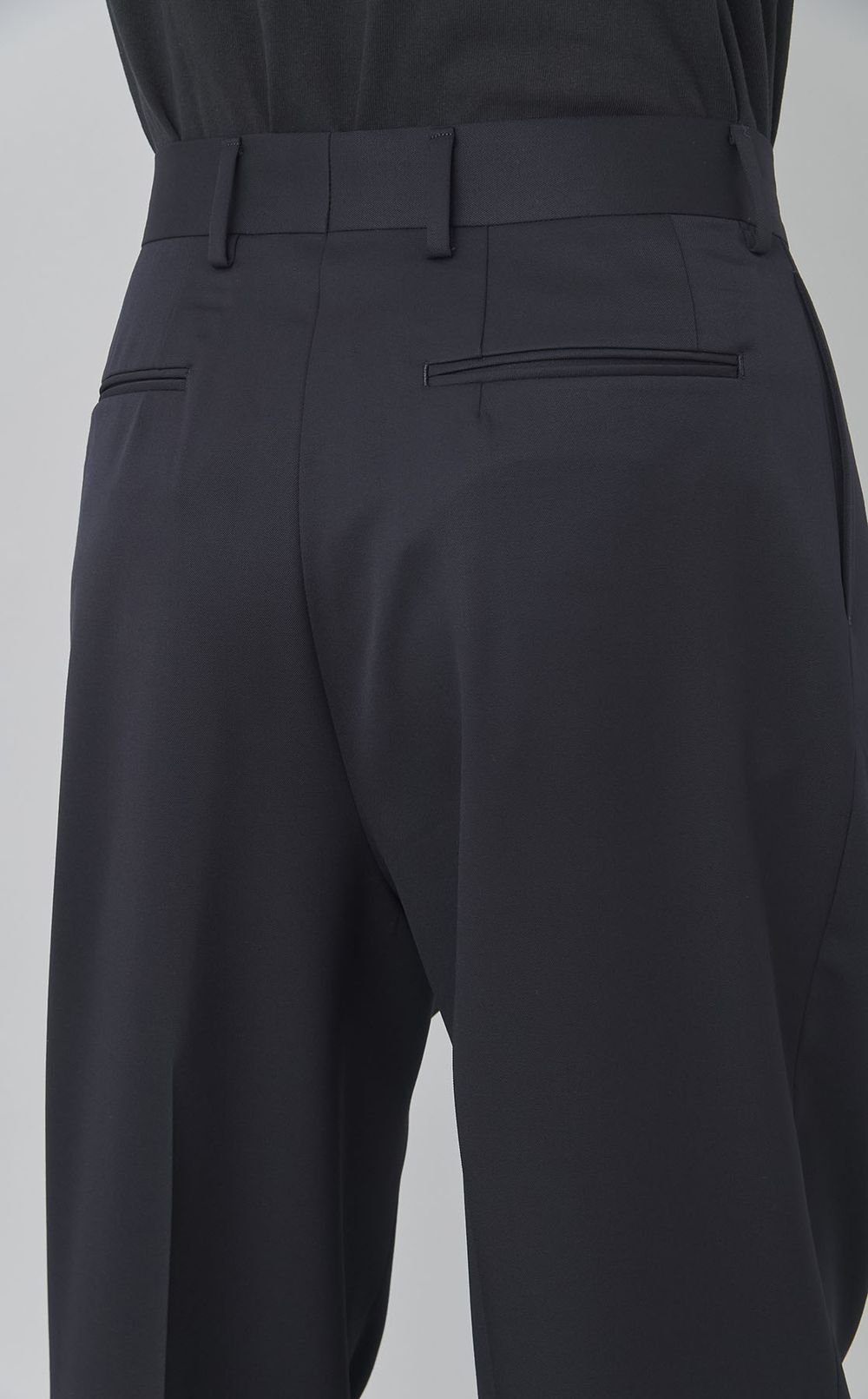 ウールギャバジン2タックワイドパンツ