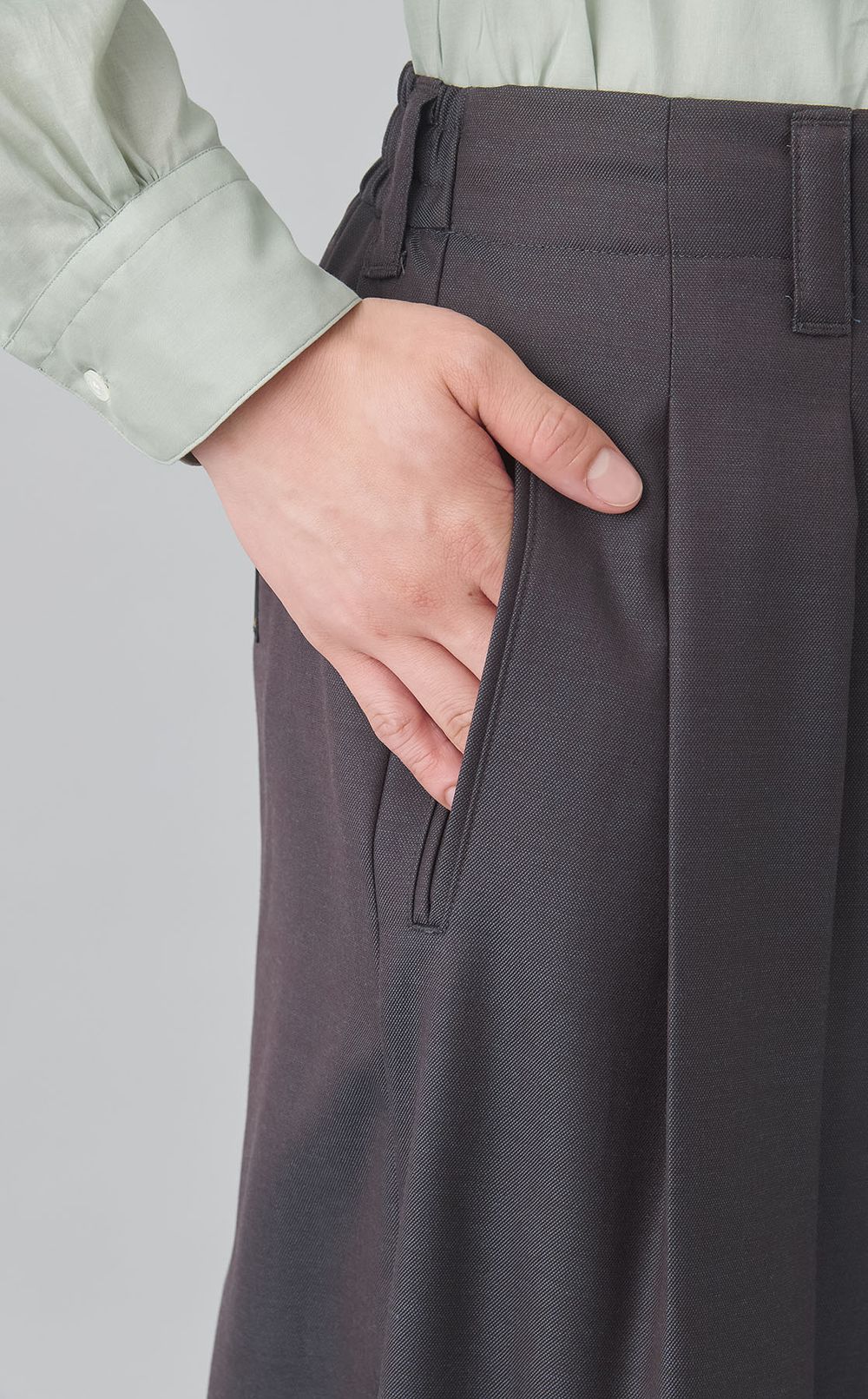 シャンブレーウールバギーパンツ