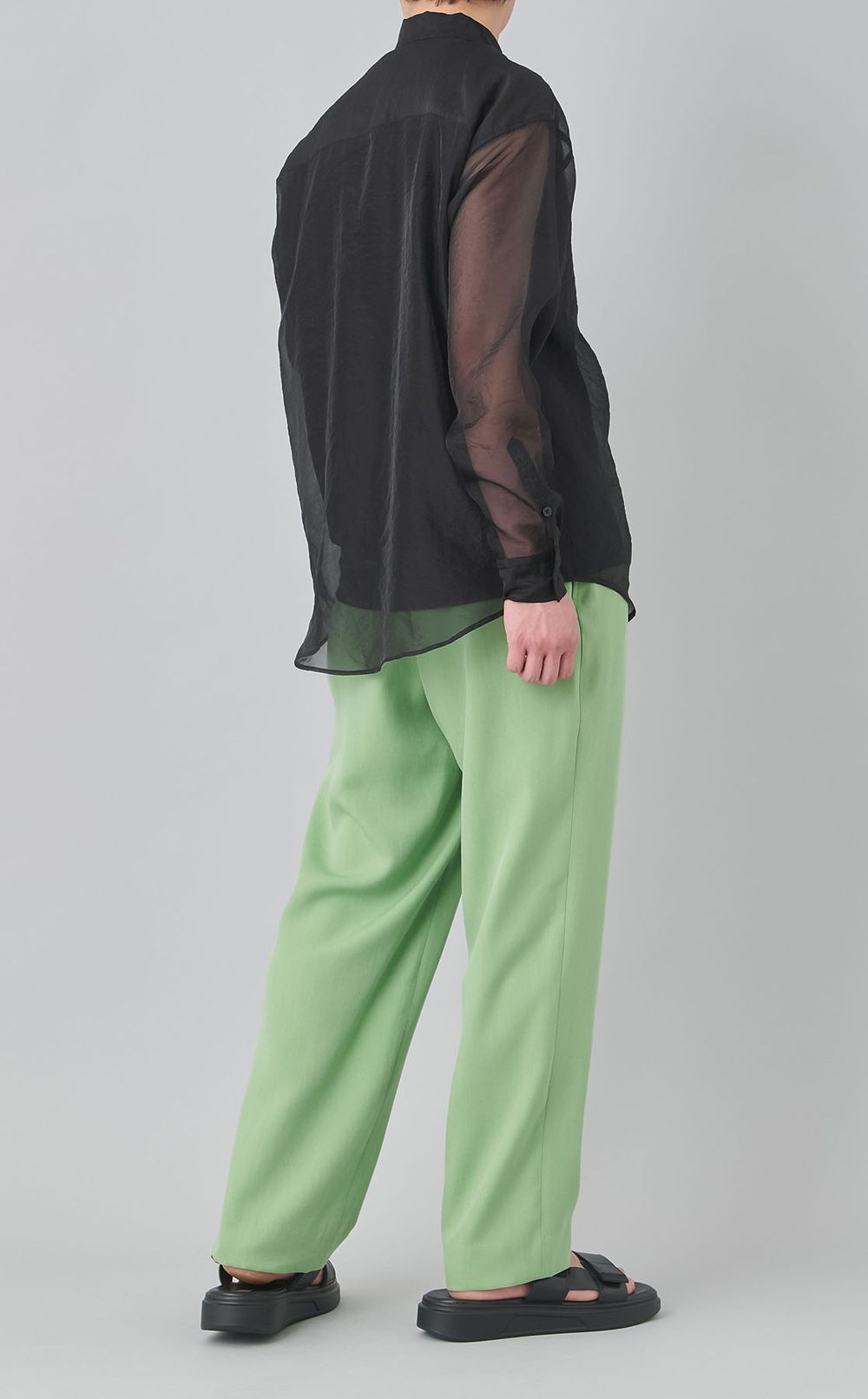 フラワートグルオーガンジーシャツ