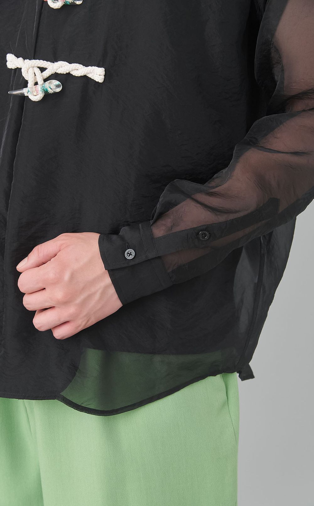 フラワートグルオーガンジーシャツ