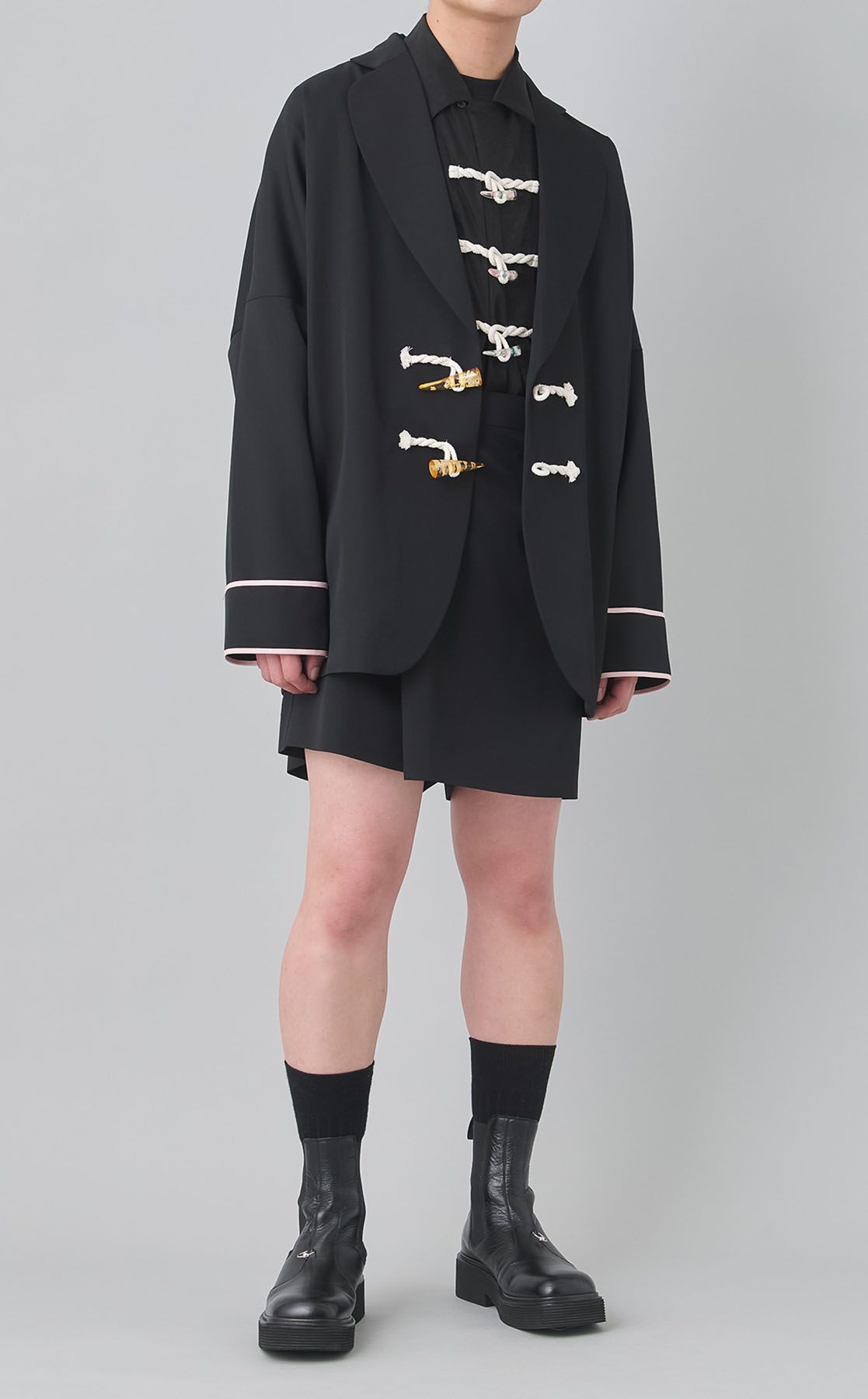 anrealage homme｜ラップアシンメトリーショートパンツ
